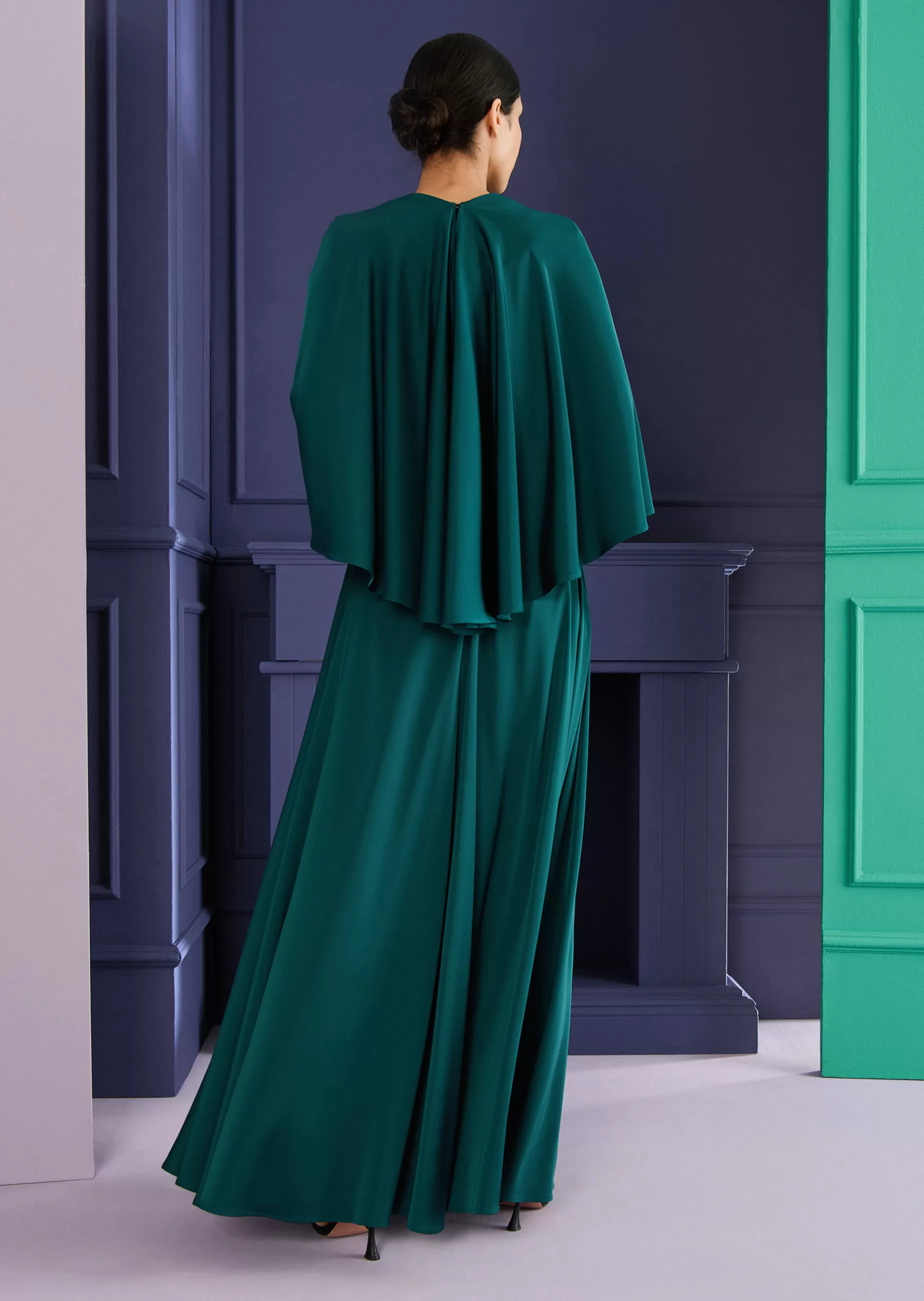 Store Talbot Runhof Abendkleid Horras4 Zypressegrün