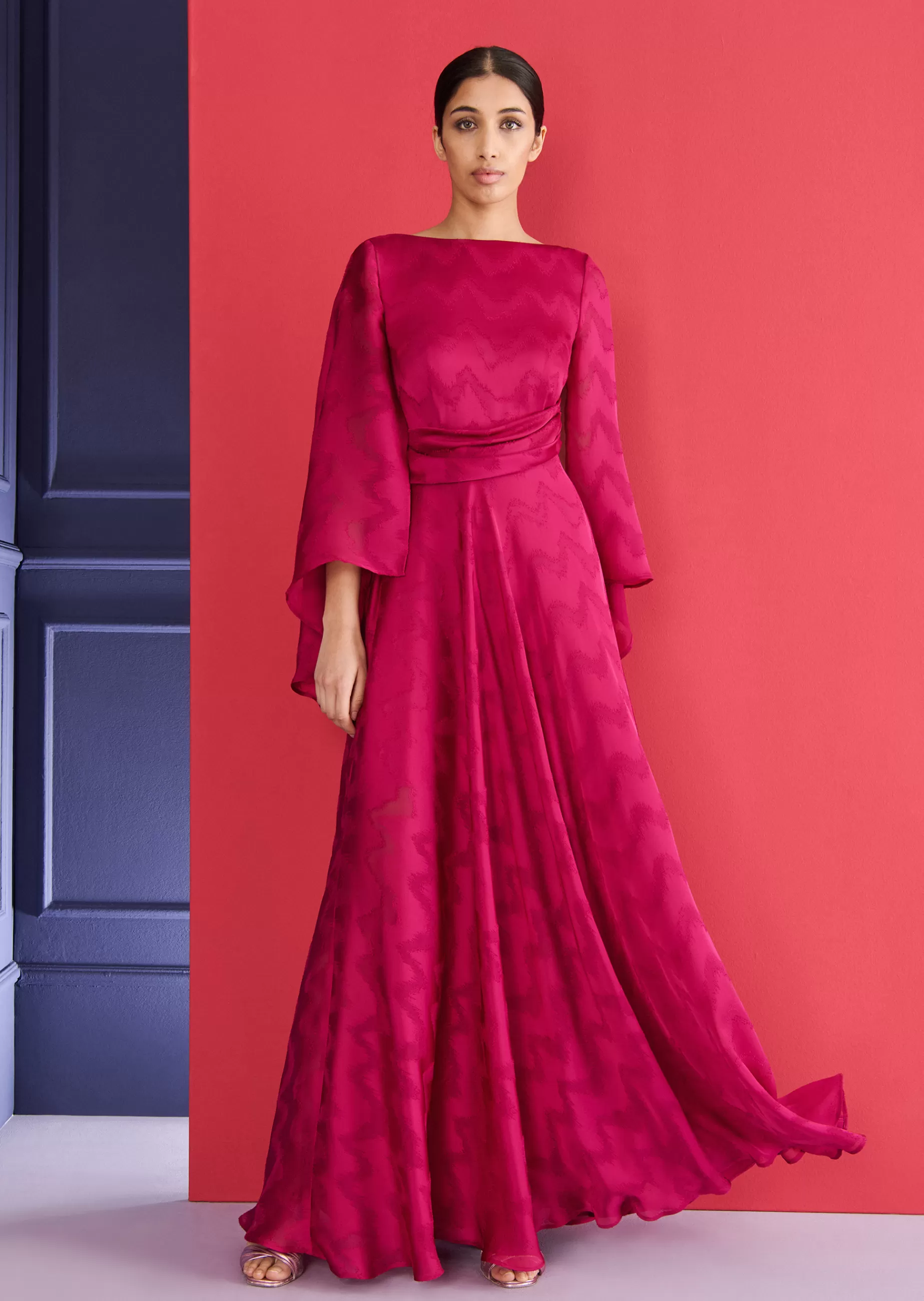 Store Talbot Runhof Abendkleid Molara1 Fuchsiapink